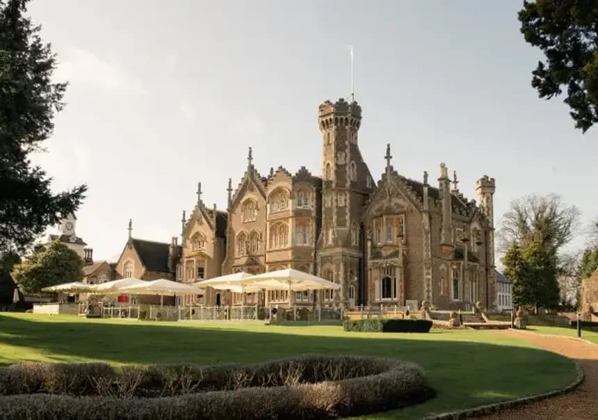 Castello con giardini per retreat direzionali